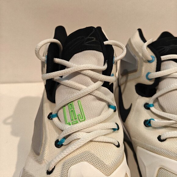 Nike LeBron 13 Command Force 807219-100 2016 Men’s Size 13 White Green Shoes - Picture 7 of 16